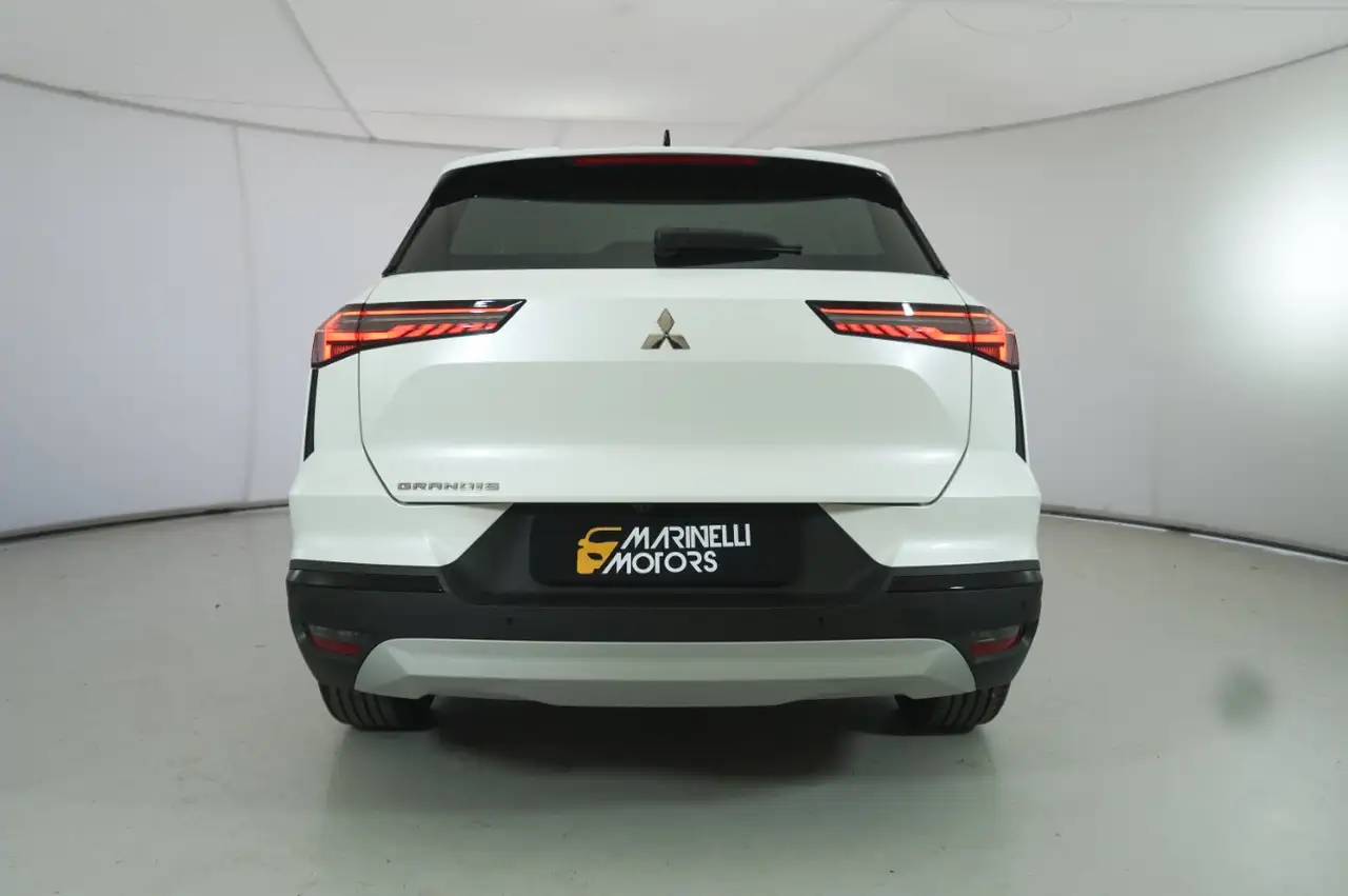 Mitsubishi Grandis 2026