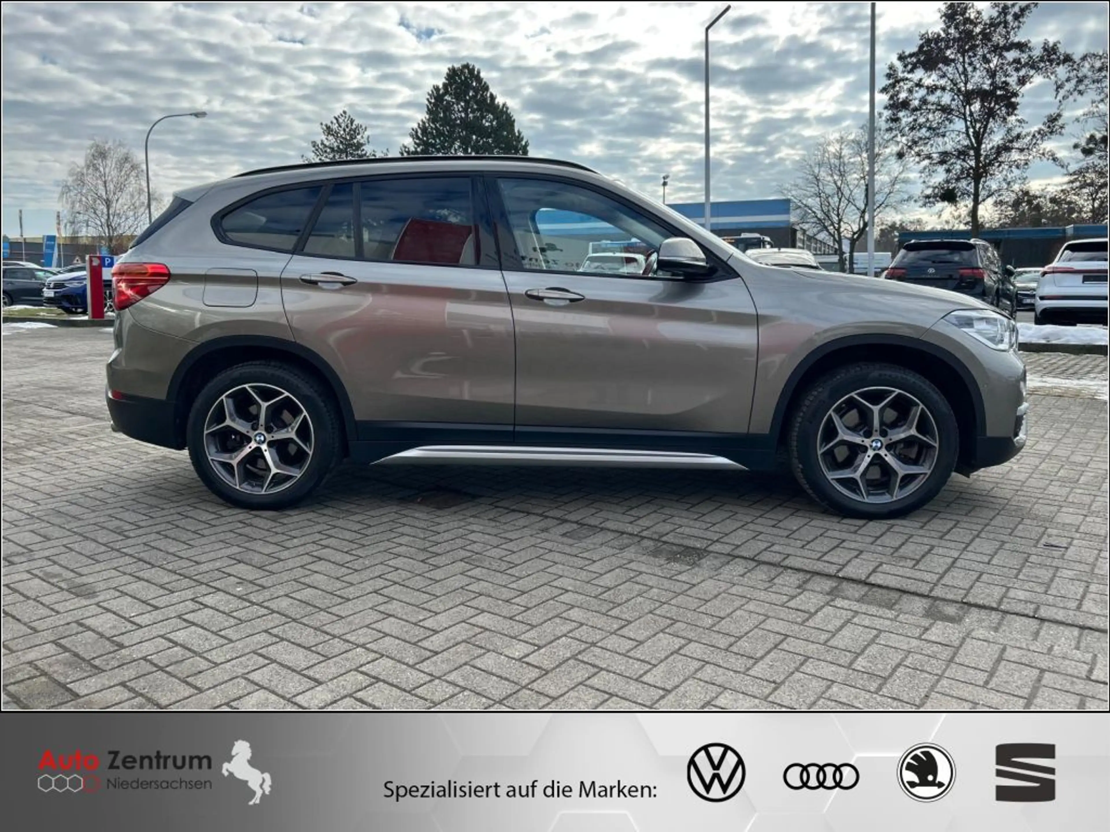 BMW X1 xDrive25d xLine ab 144 EUR ohne Anzahlung AHK*PANO — photo 5