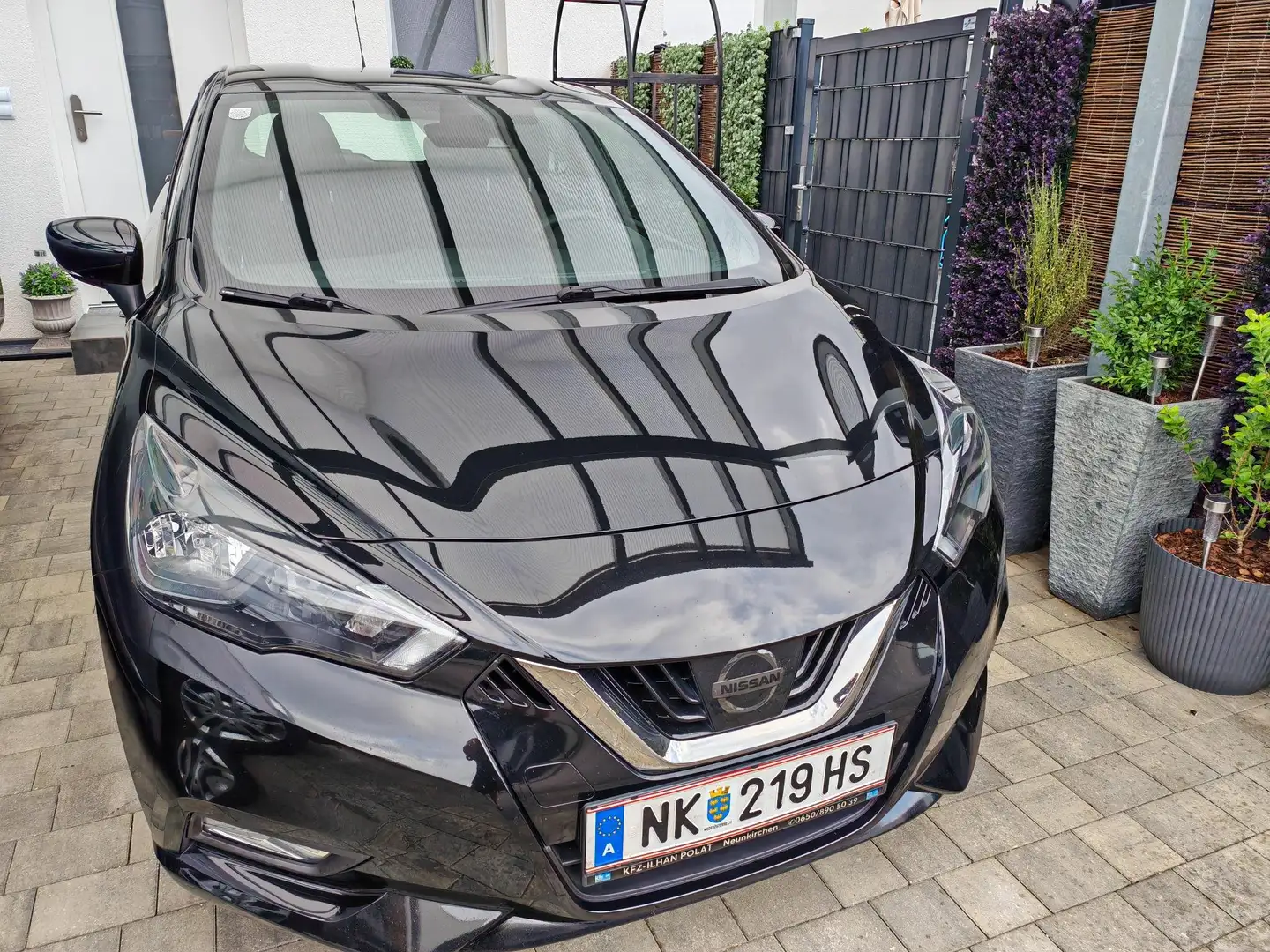 Nissan Micra Micra 1,0 IG-T N-Way N-Way Schwarz - 1
