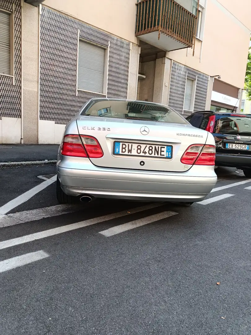 Mercedes-Benz CLK 230 Coupe kompressor Elegance auto evo - 1
