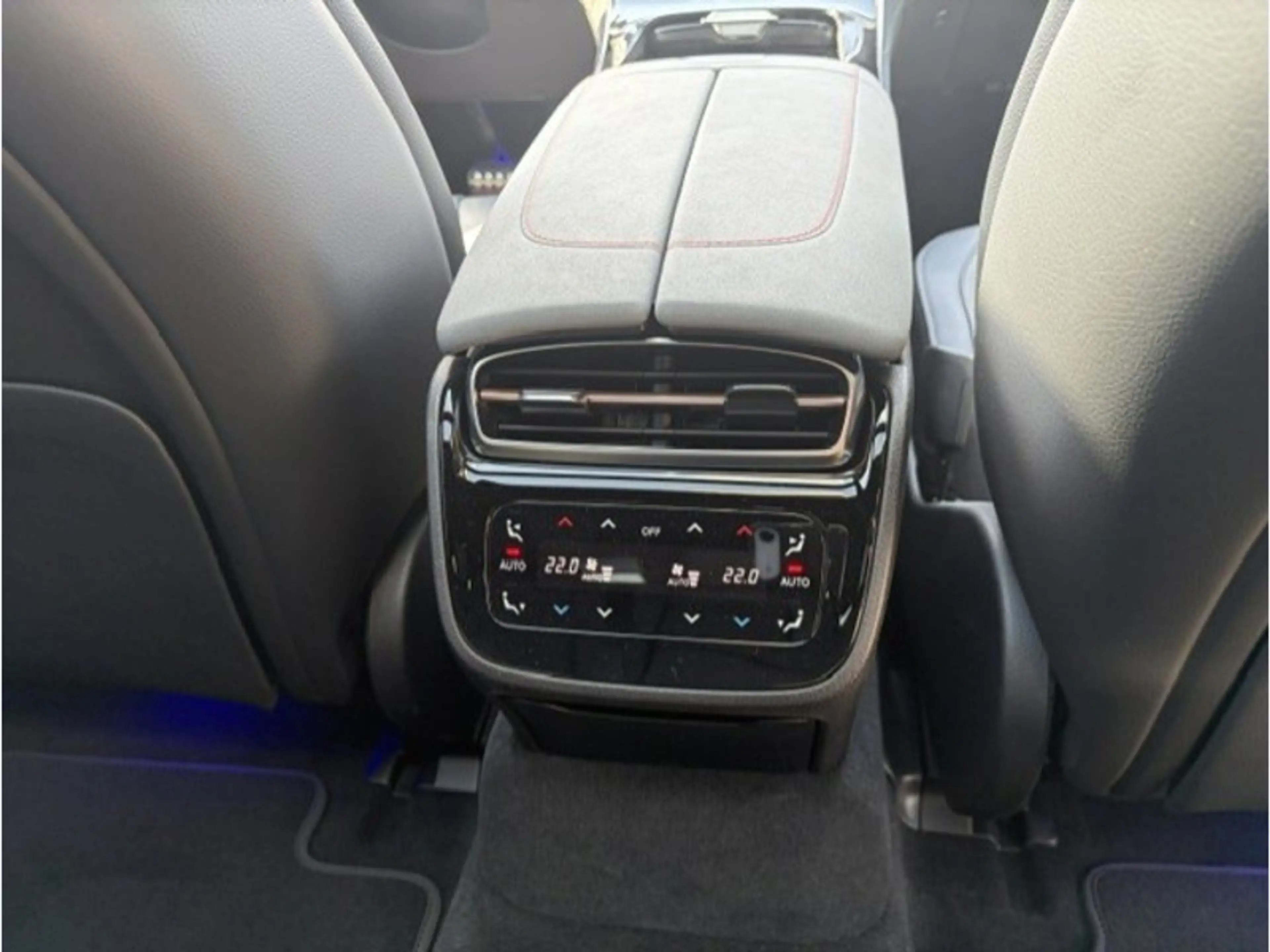 Mercedes-Benz EQS 450+ Berline AMG Pack Night Pano — photo 14