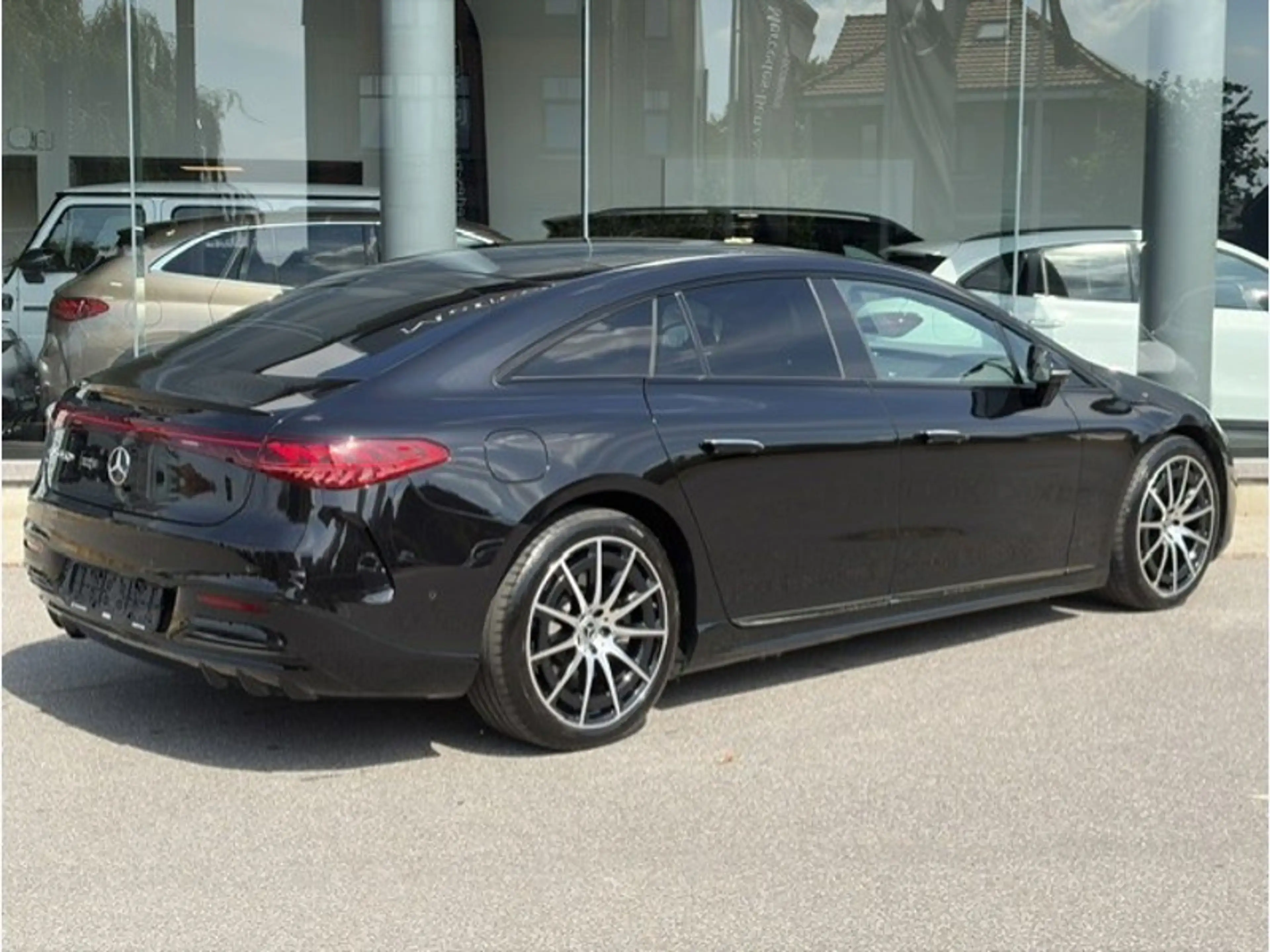 Mercedes-Benz EQS 450+ Berline AMG Pack Night Pano — photo 5