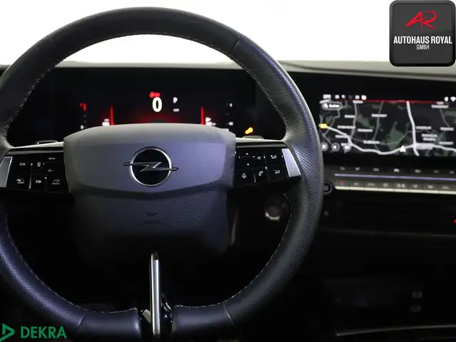 Opel Astra view 15