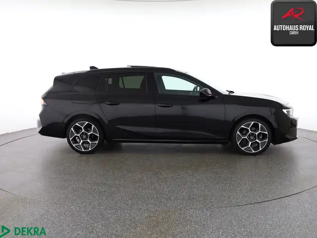Opel Astra view 6