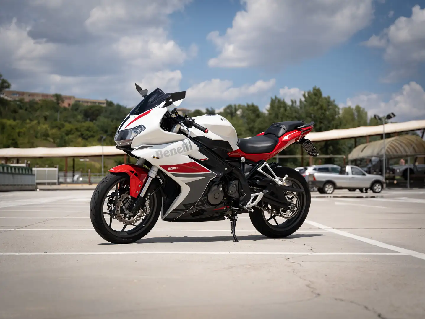 Benelli BN 302 R Biały - 1