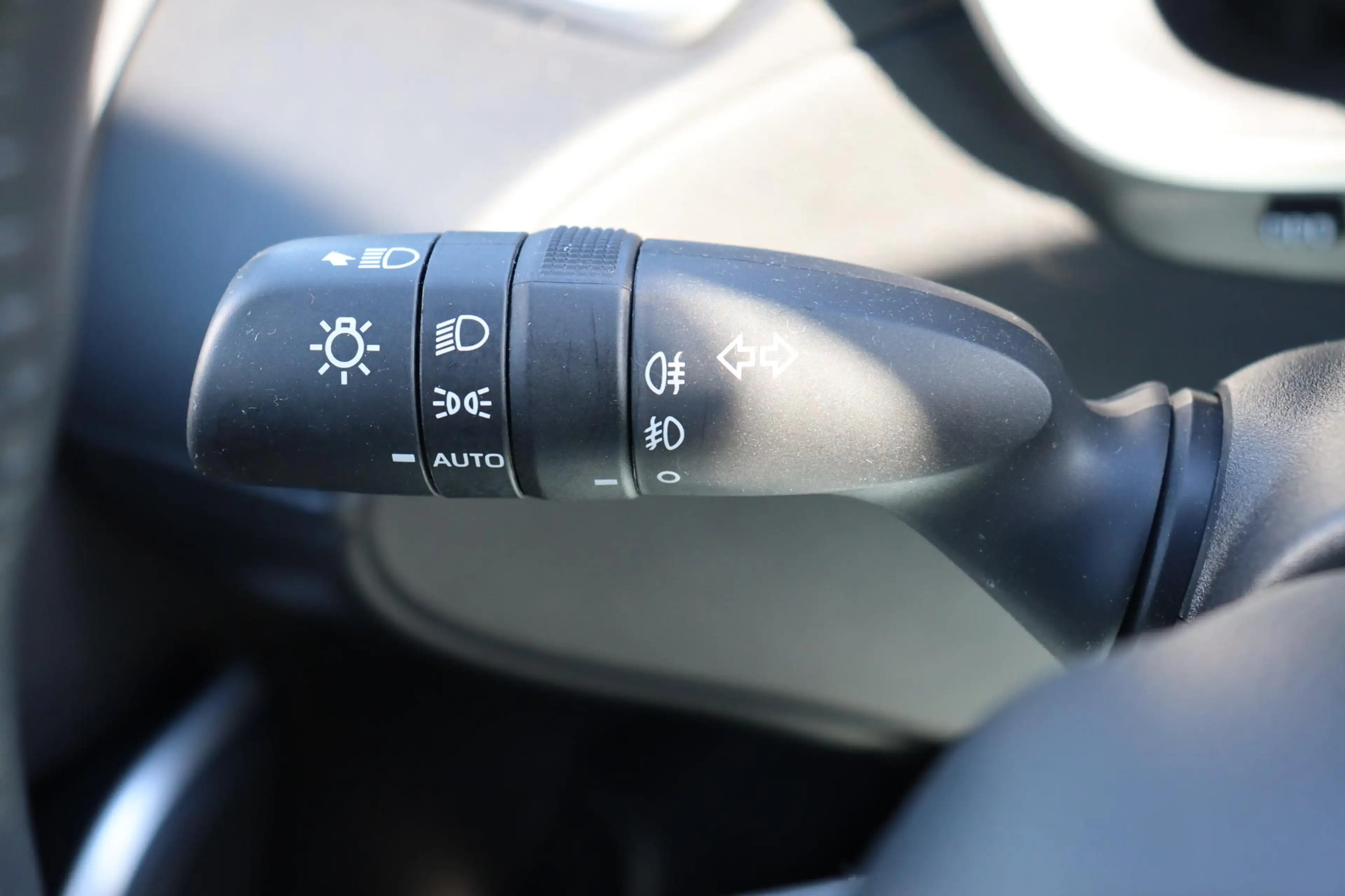 Toyota Corolla Cross 2.0 High Power Hybrid Active Apple carplay , Andro — photo 10