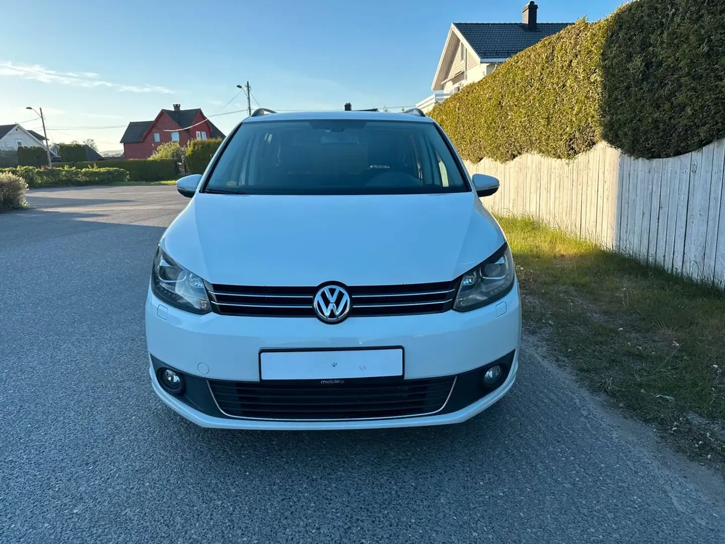 Volkswagen Touran 1.6 TDI DSG Blanc - 1