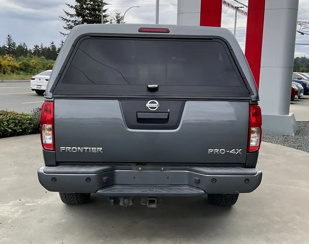 Nissan Frontier снимка Nissan Frontier
