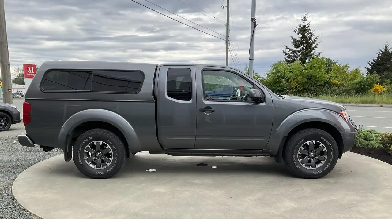 Nissan Frontier снимка Nissan Frontier