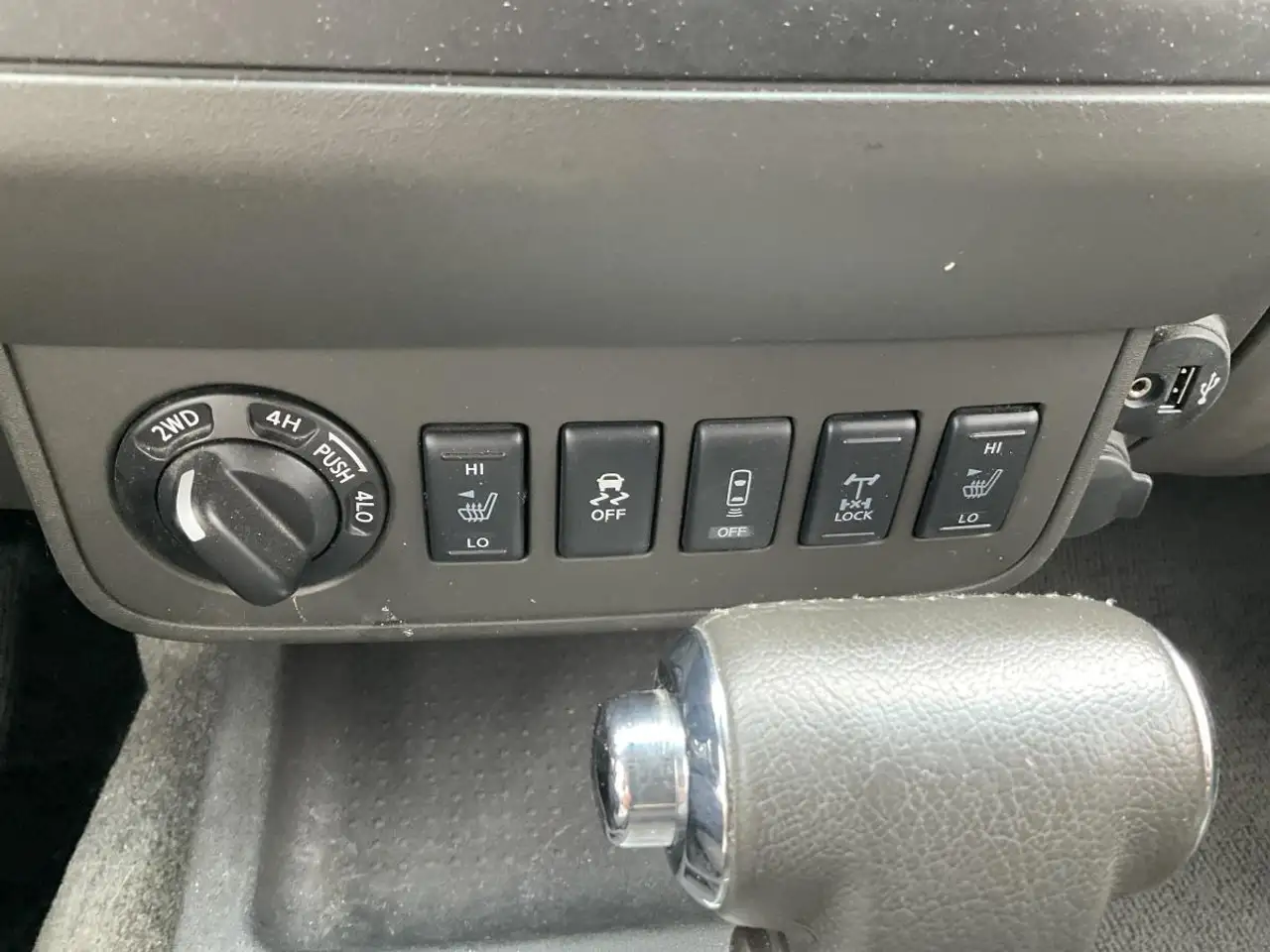 Nissan Frontier снимка Nissan Frontier