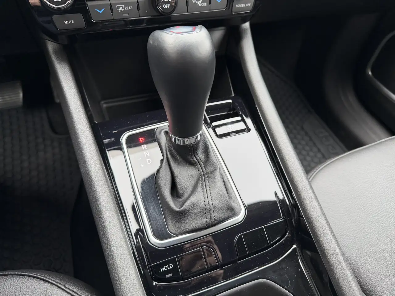 Jeep Compass 1.5T e-Hybrid Altitude Key less/360 Camera/Stoel e 18