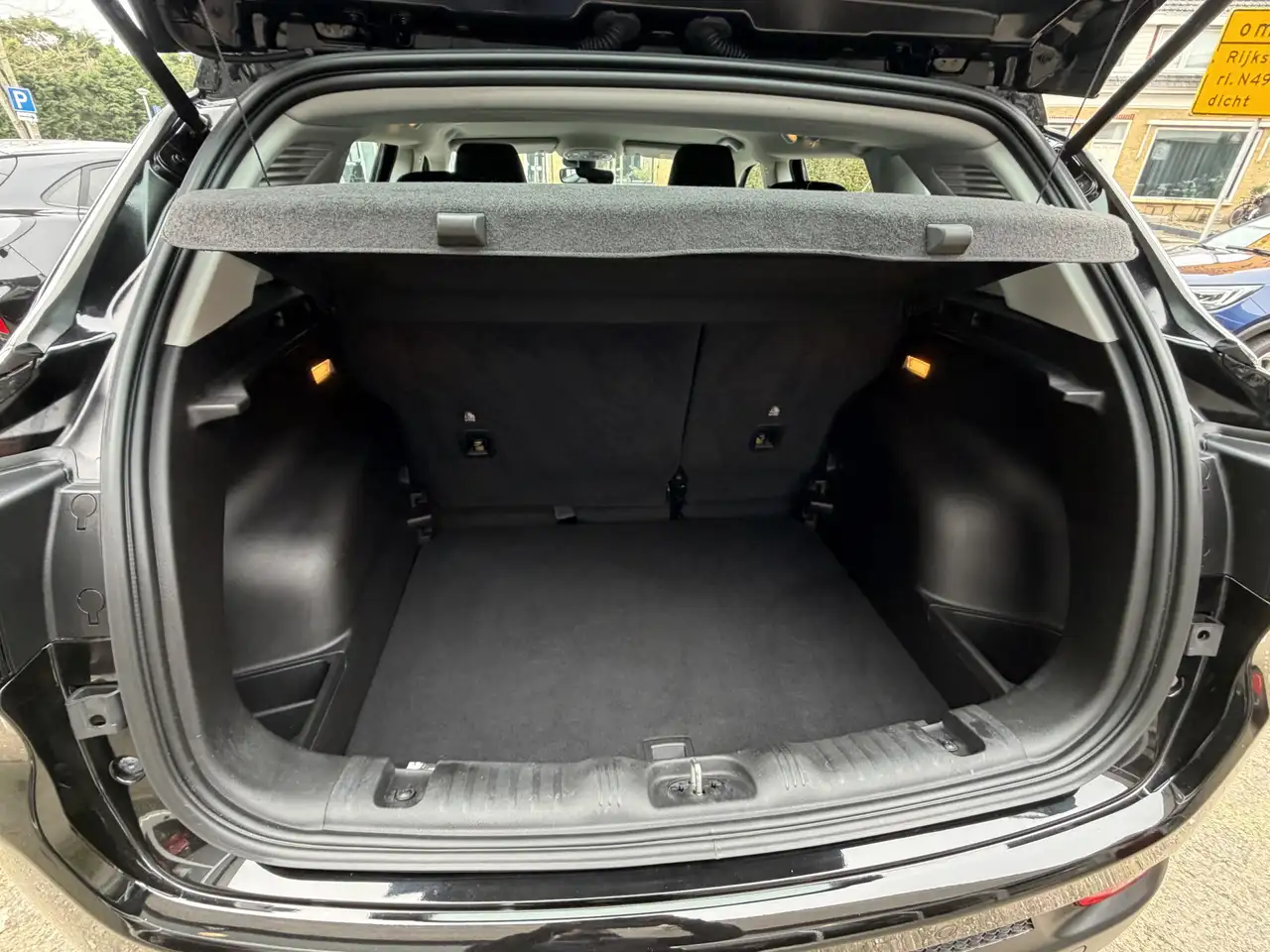 Jeep Compass 1.5T e-Hybrid Altitude Key less/360 Camera/Stoel e 37