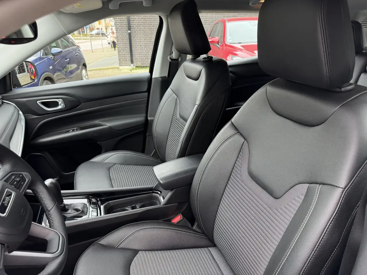 Jeep Compass 1.5T e-Hybrid Altitude Key less/360 Camera/Stoel e 11