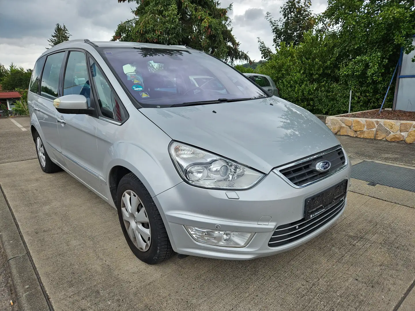 Ford Galaxy Titanium ACC/Xenon/7Sitzer Argent - 1