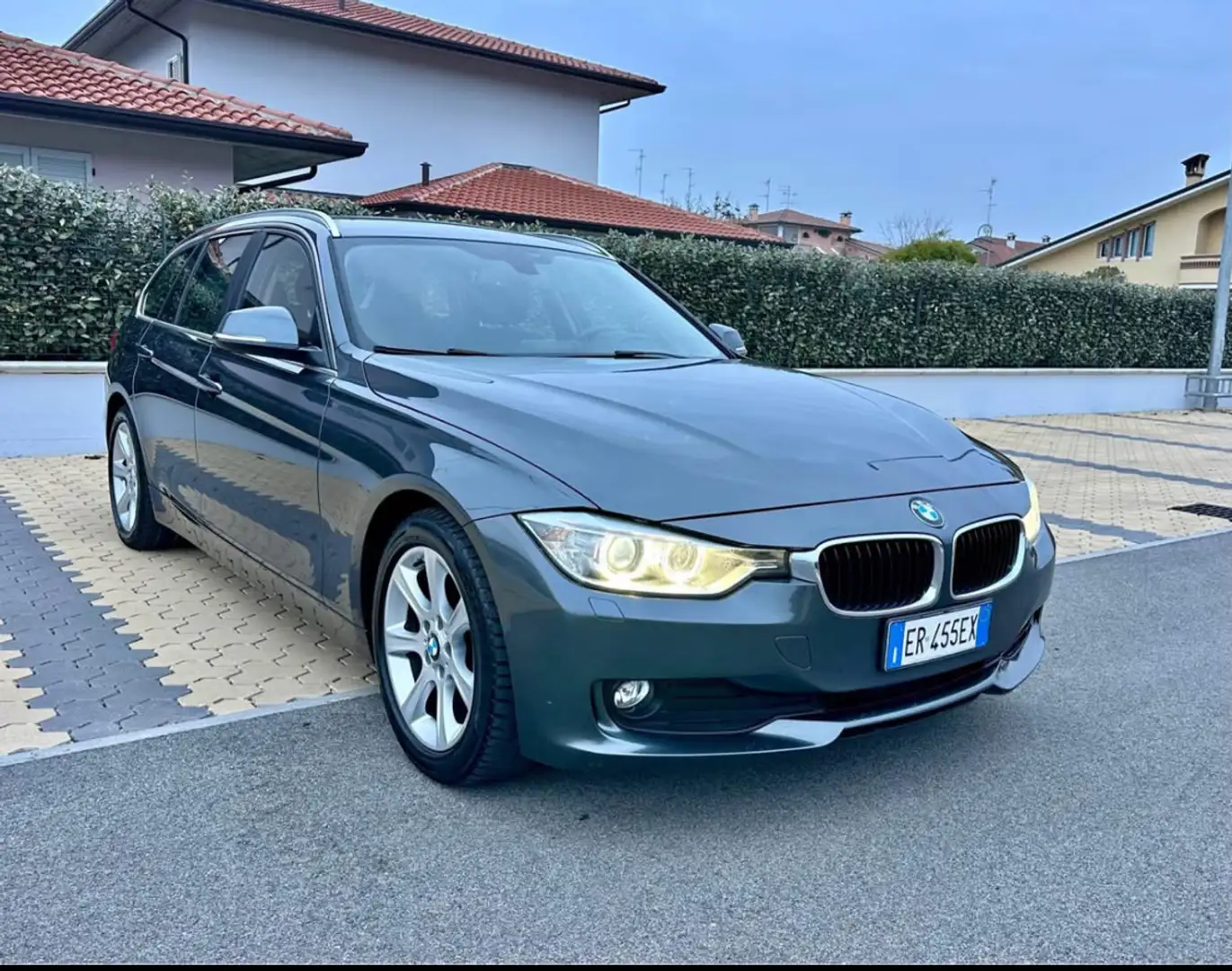 BMW 318 318tds Touring c/clima auto - 1