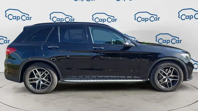 Mercedes-Benz Unknown Model view 4