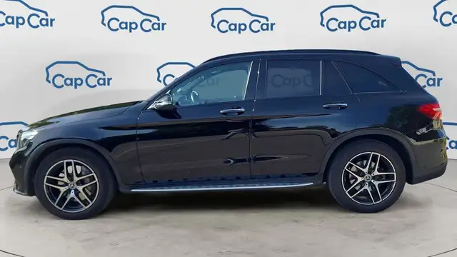 Mercedes-Benz Unknown Model view 2