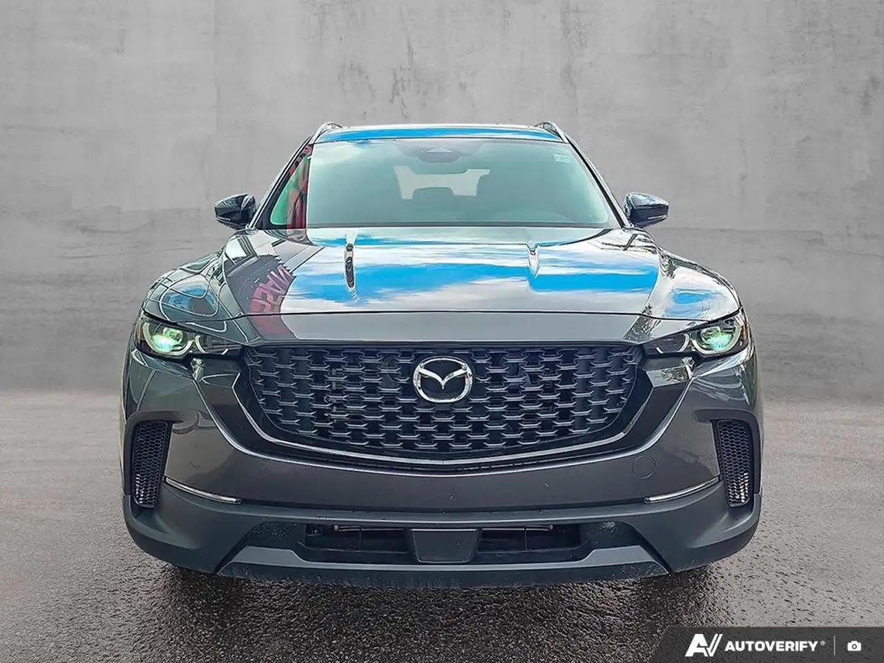 Mazda CX-50 снимка Mazda CX-50