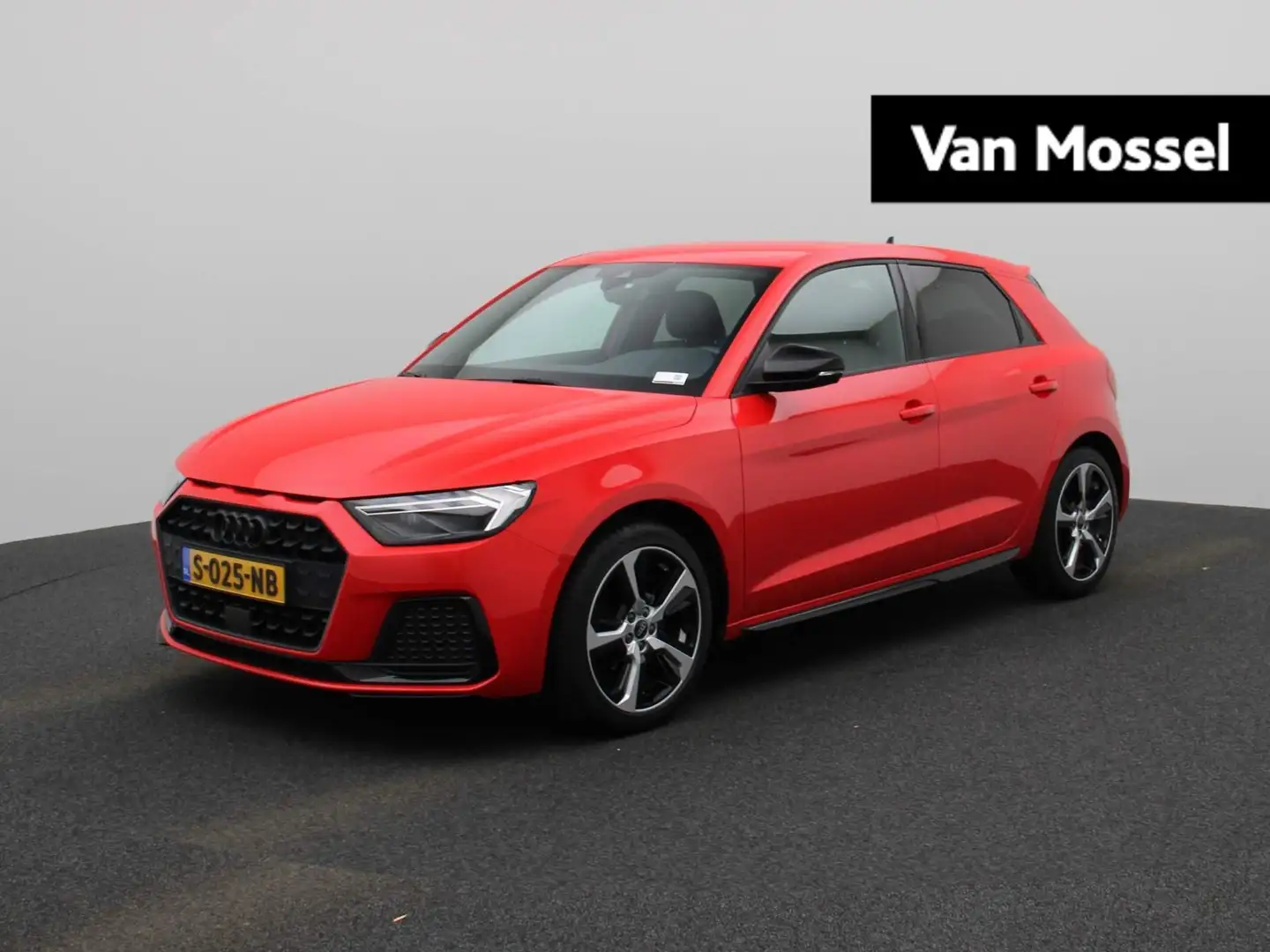 Audi A1 Sportback 25 TFSI Advanced Edition 95 PK | S-line Rood - 1