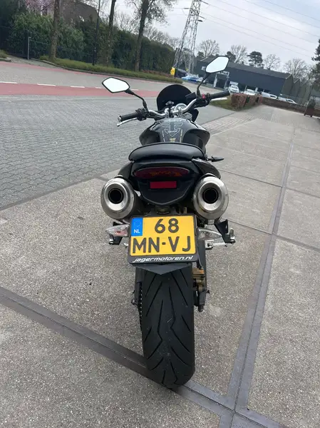 Triumph Street Triple 675 - foto 8