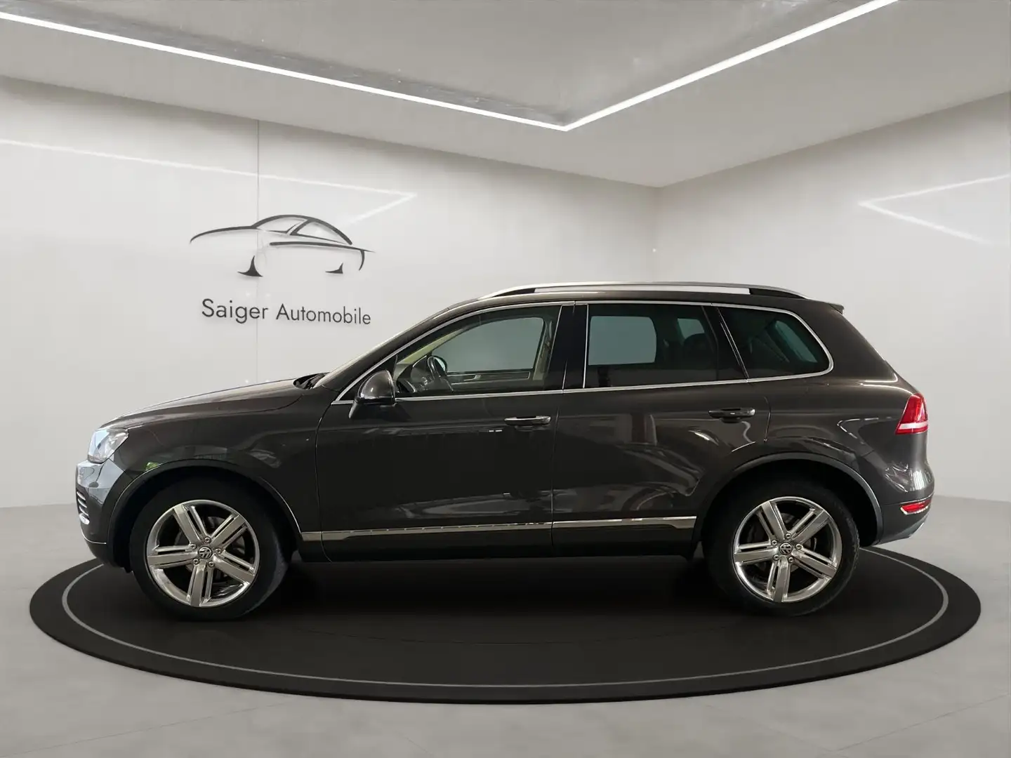 Volkswagen Touareg V6 TDI BMT Sch Kam Navi Pano Ahk 2. Hand Grau - 2