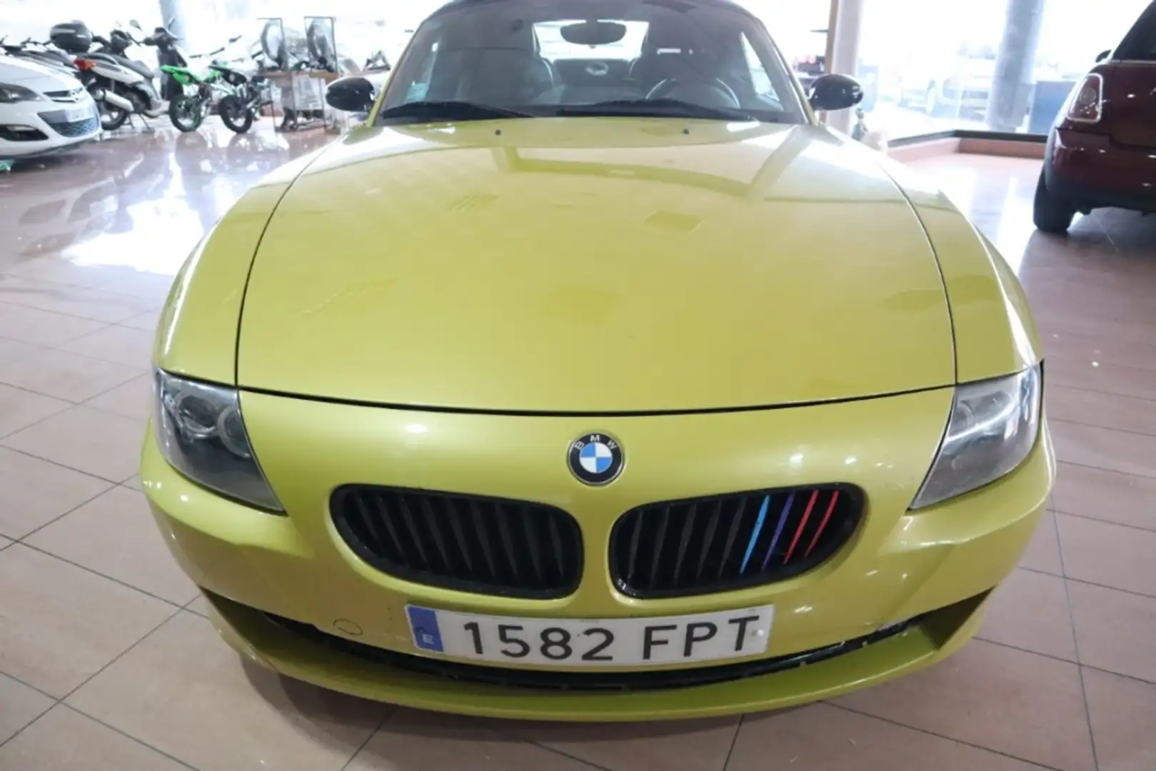 BMW Z4 2.0i Жовтий - 1