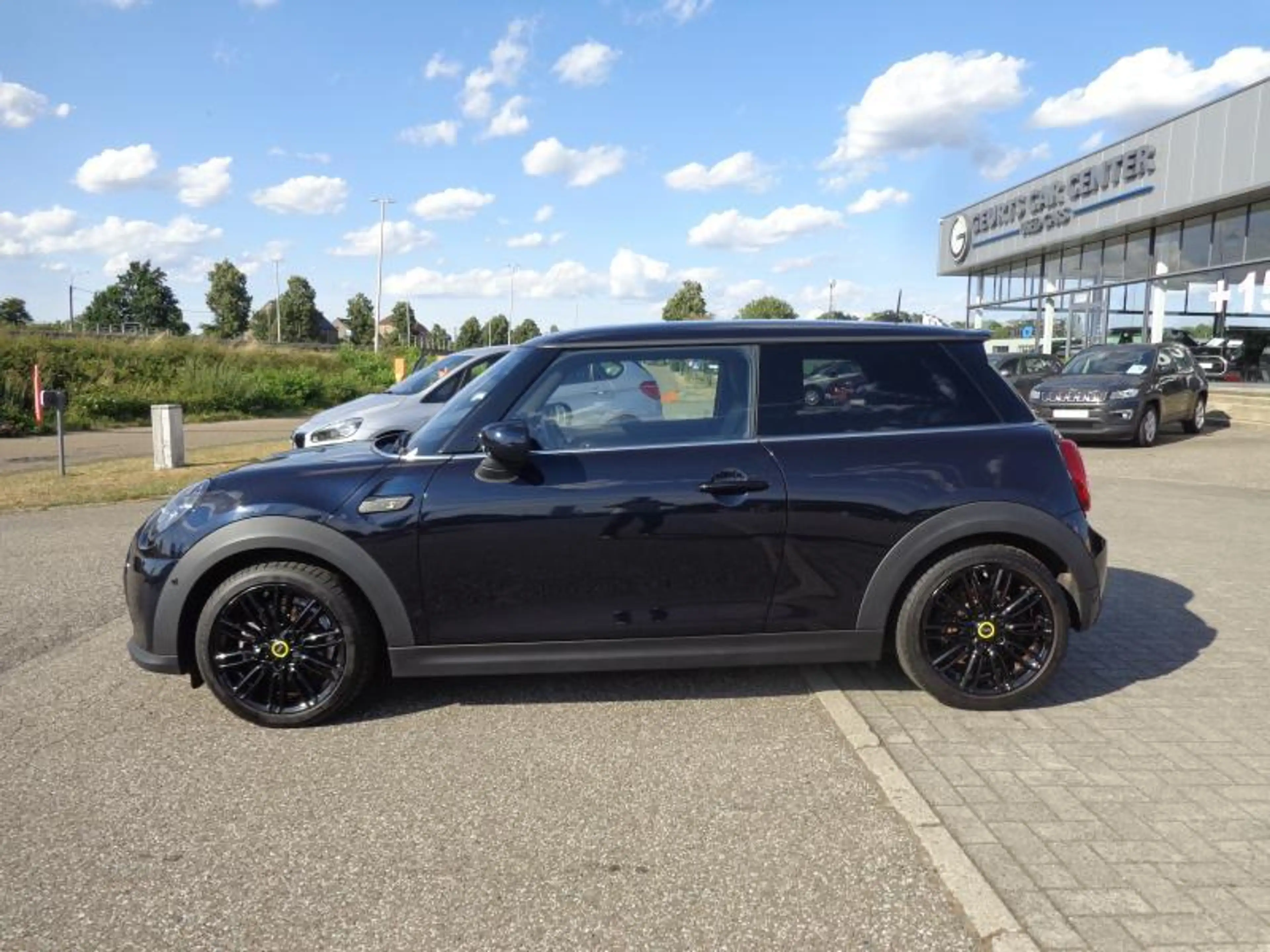 MINI Cooper SE Harman Kardon ! — photo 4