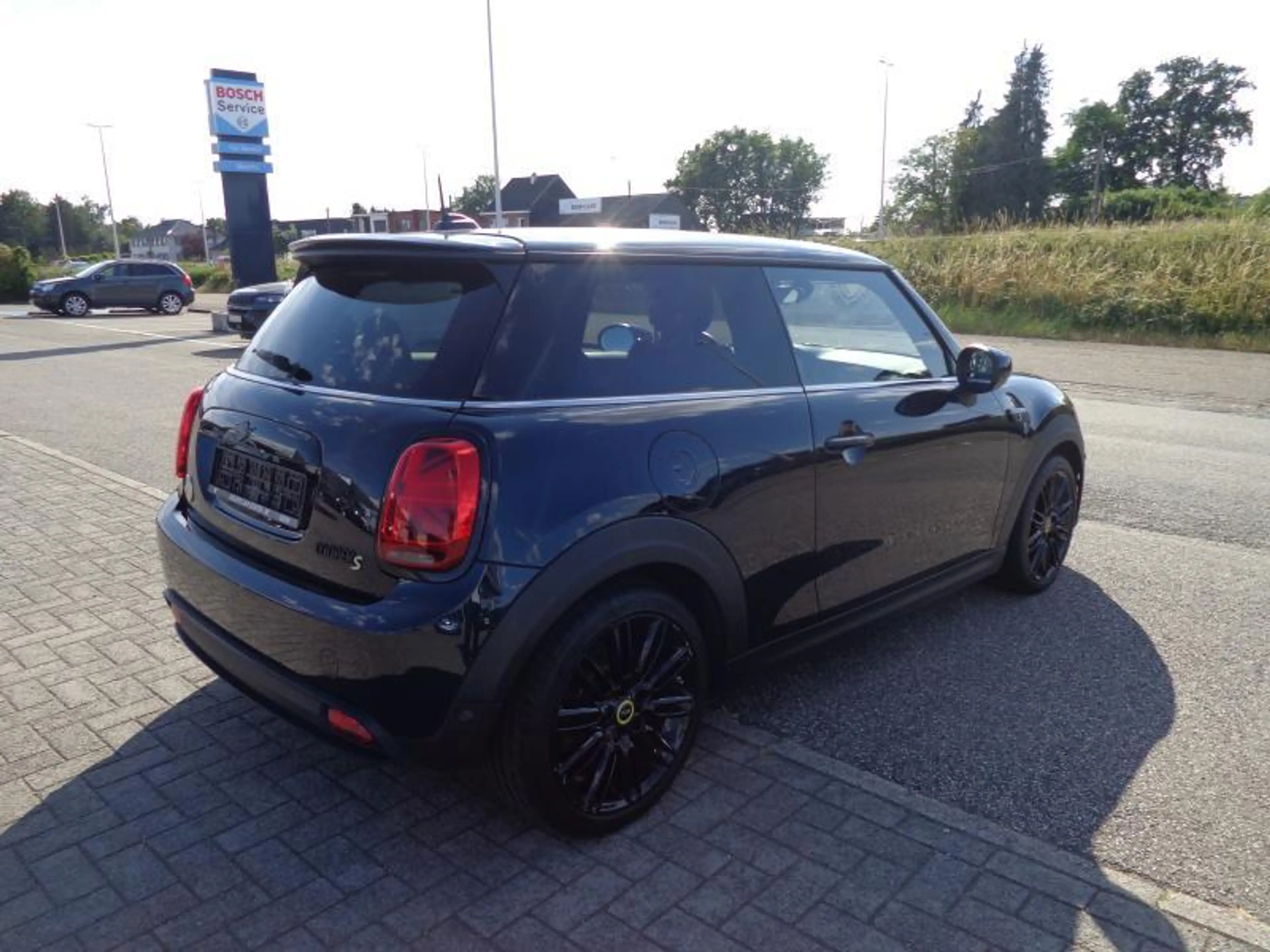 MINI Cooper SE Harman Kardon ! — photo 7
