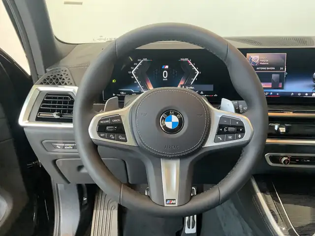 BMW X5 X5 view 4