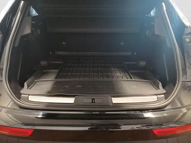 DS Automobiles DS 7 view 7