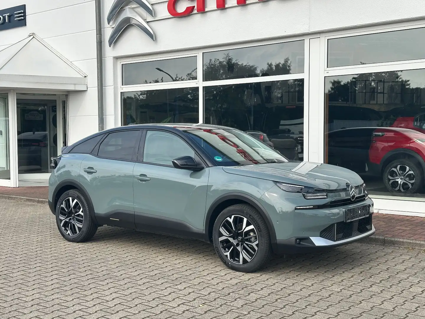 Citroen ë-C4 156 Extended-Range MAX | 360° - Nav - LED Vert - 1