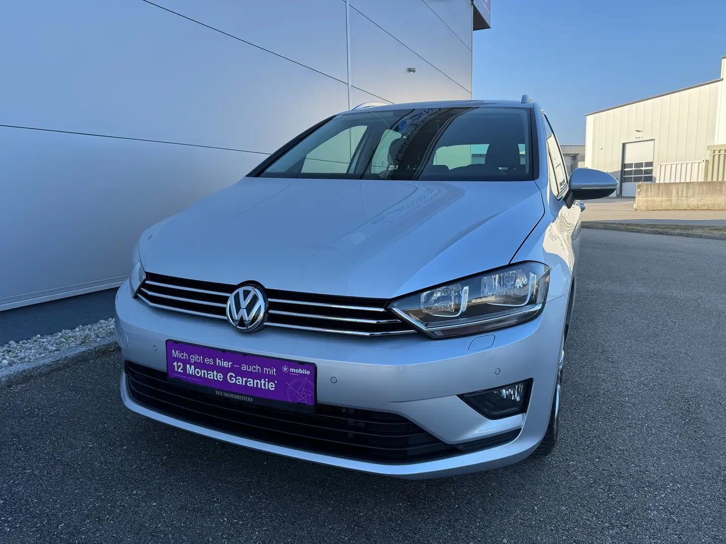 Volkswagen Golf Sportsvan Comfortline TDI **GARANTIE**AHK** Gris - 2
