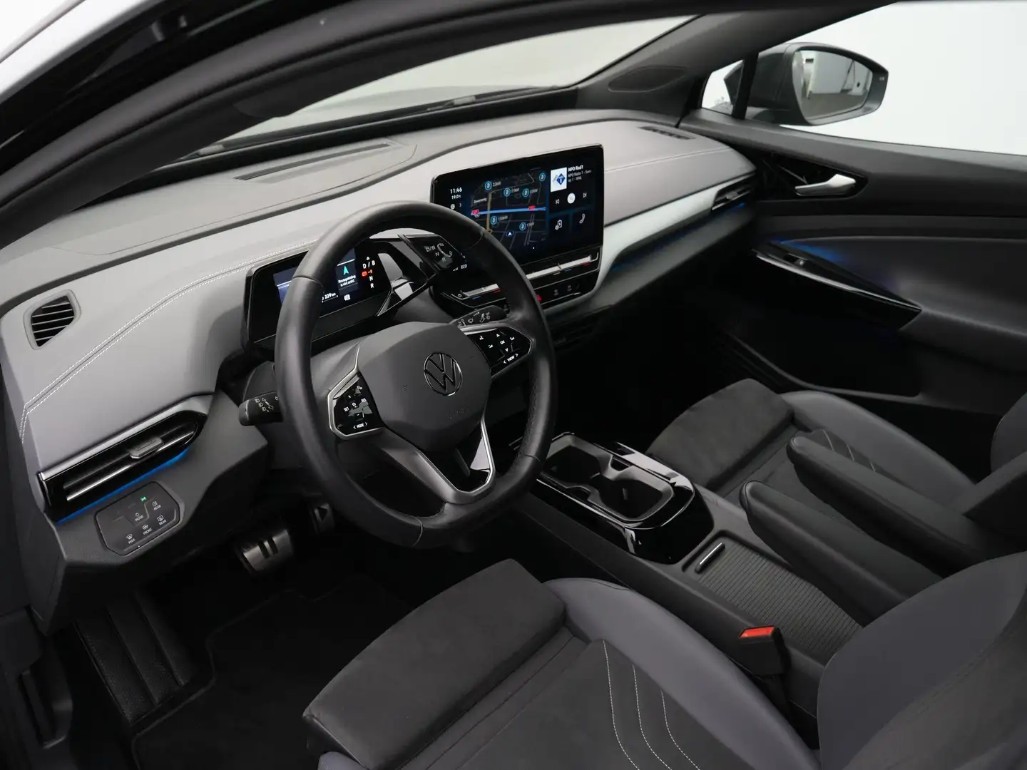 Volkswagen ID.5 Pro 77 kWh 204 pk | Geheugen-/massagestoelen | Stu Zwart - 2