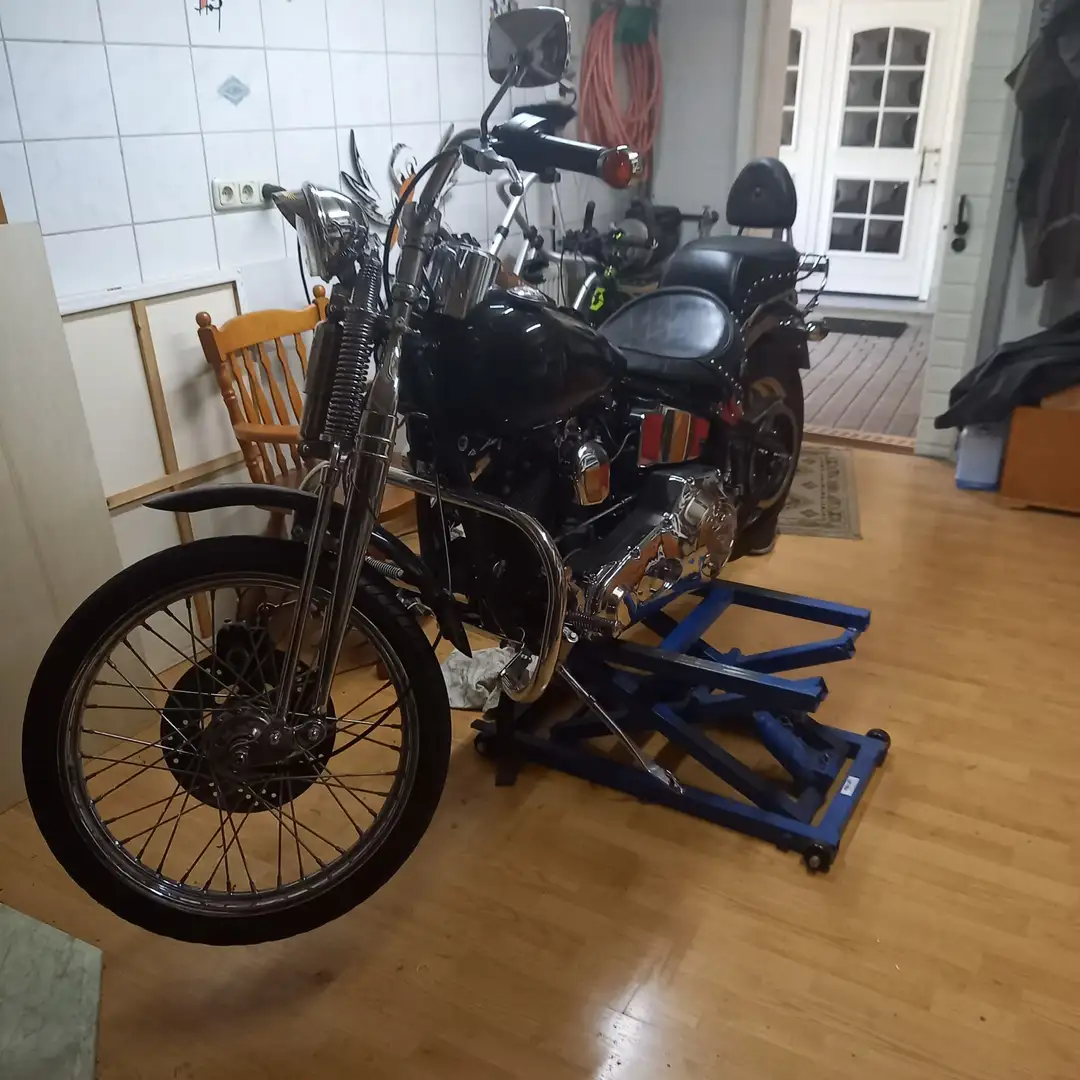 Harley-Davidson Softail Schwarz - 2