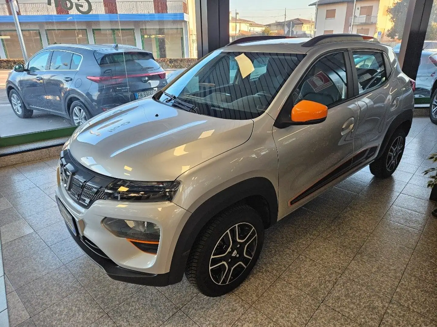 Dacia Spring Electric 45 Comfort Plus Grigio - 1