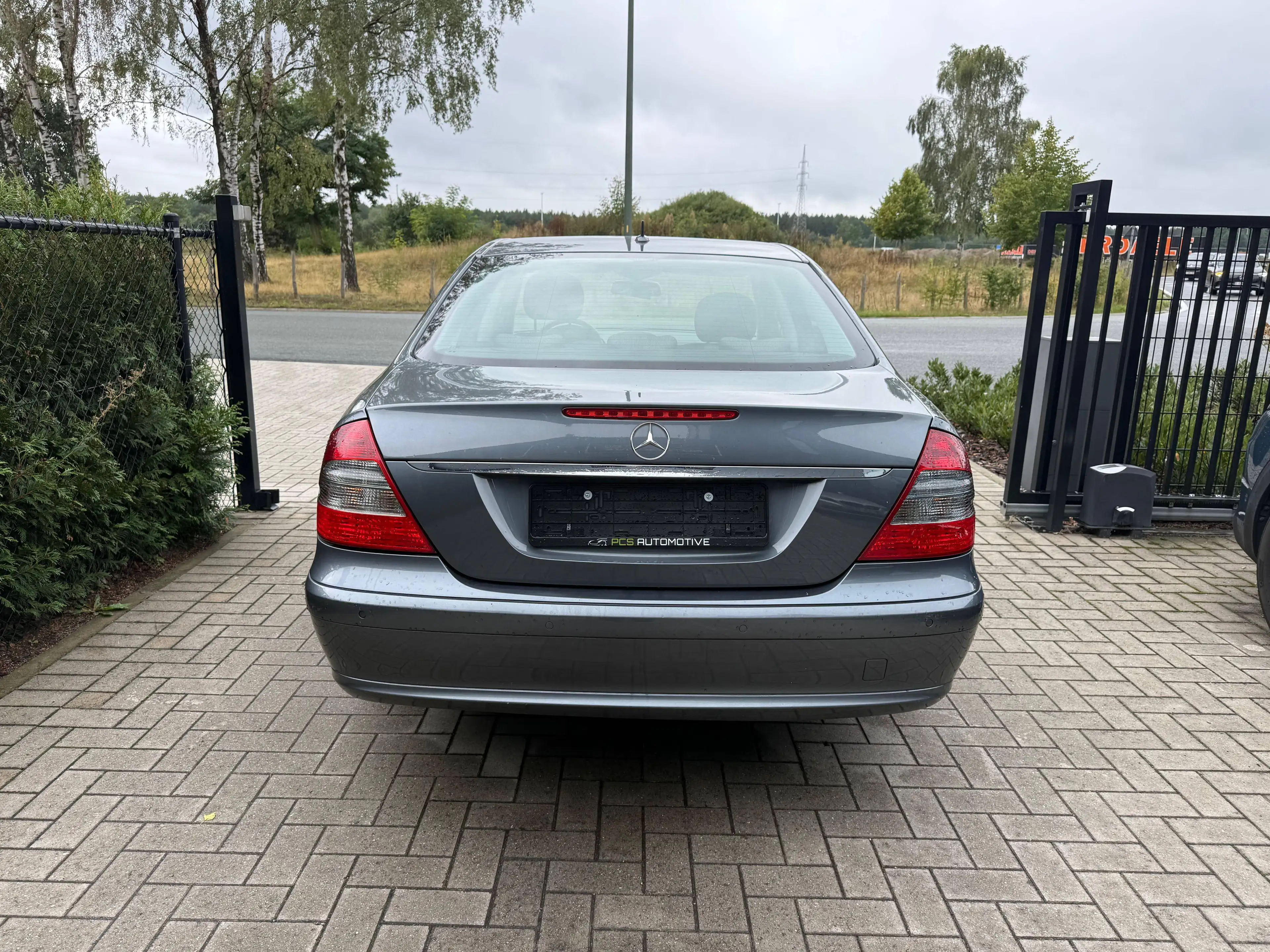 Mercedes-Benz E 200 CDI / 2.1 Diesel / Automaat / 170.000 km / 12 mnd Waarborg — photo 5
