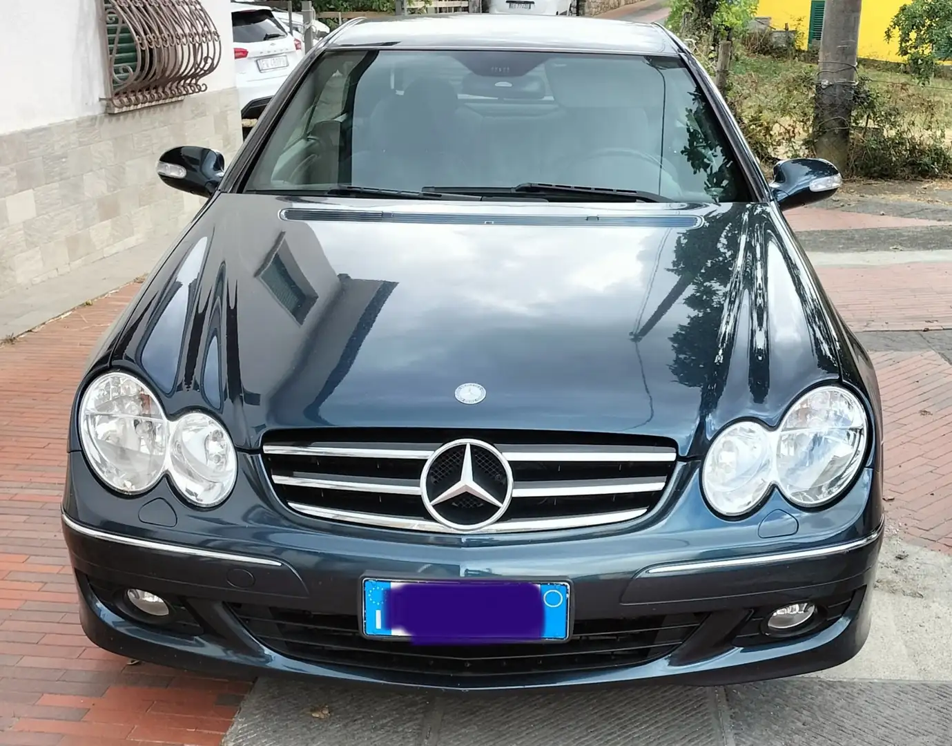 Mercedes-Benz CLK 220 Coupe cdi Avantgarde - 2