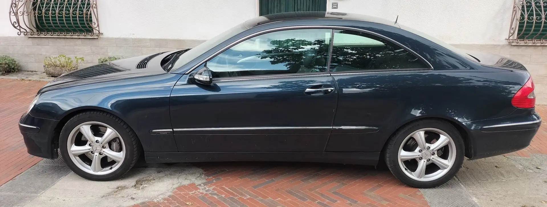 Mercedes-Benz CLK 220 Coupe cdi Avantgarde - 1