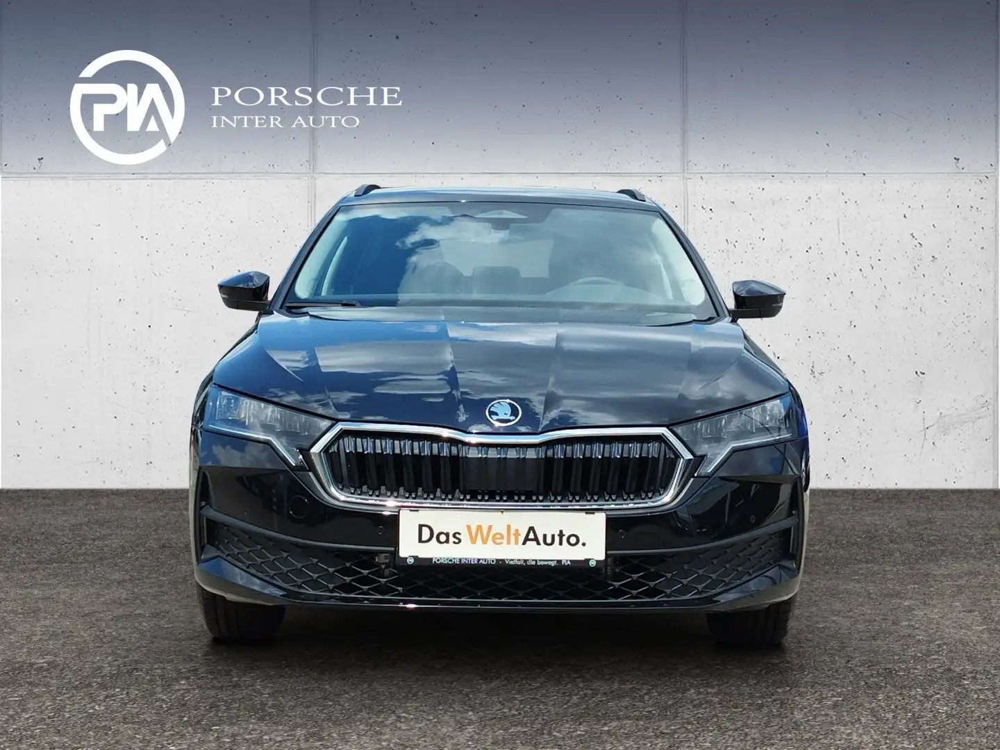 Skoda Octavia Essence TSI Schwarz - 2