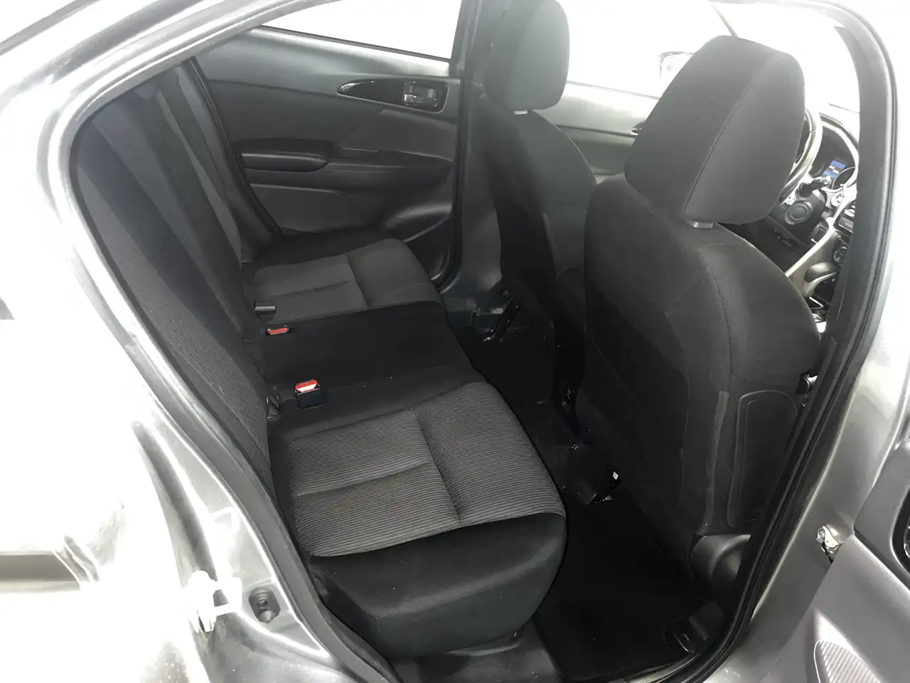 Mitsubishi Eclipse Cross снимка Mitsubishi Eclipse Cross