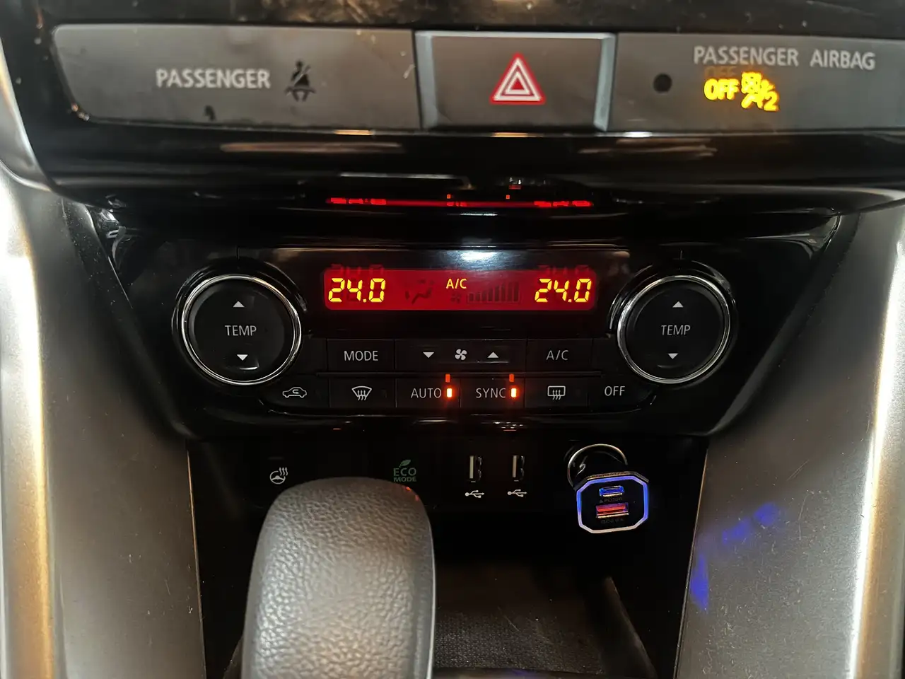 Mitsubishi Eclipse Cross снимка Mitsubishi Eclipse Cross