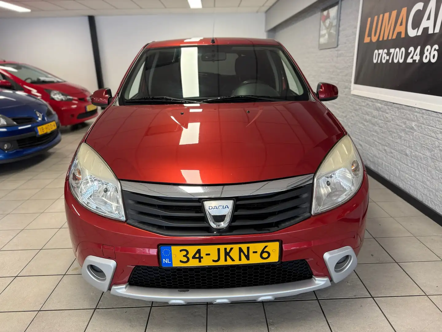 Dacia Sandero 1.6 Lauréate| Airco|5 deurs|APK aanwezig| Rot - 2