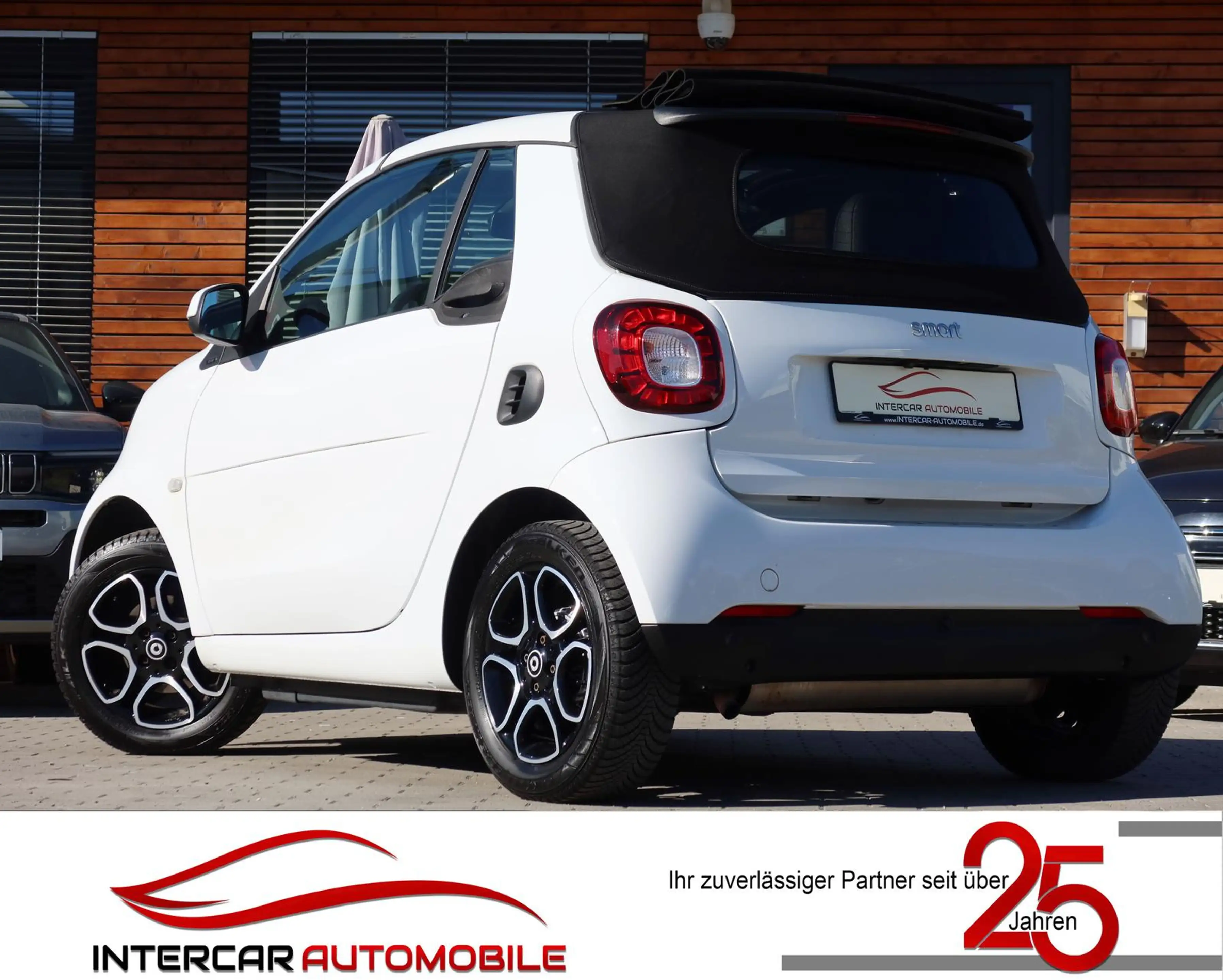 smart forTwo 1.0 Cabrio Autom. |Leder|PDC|Sitzhz.|LED — photo 2