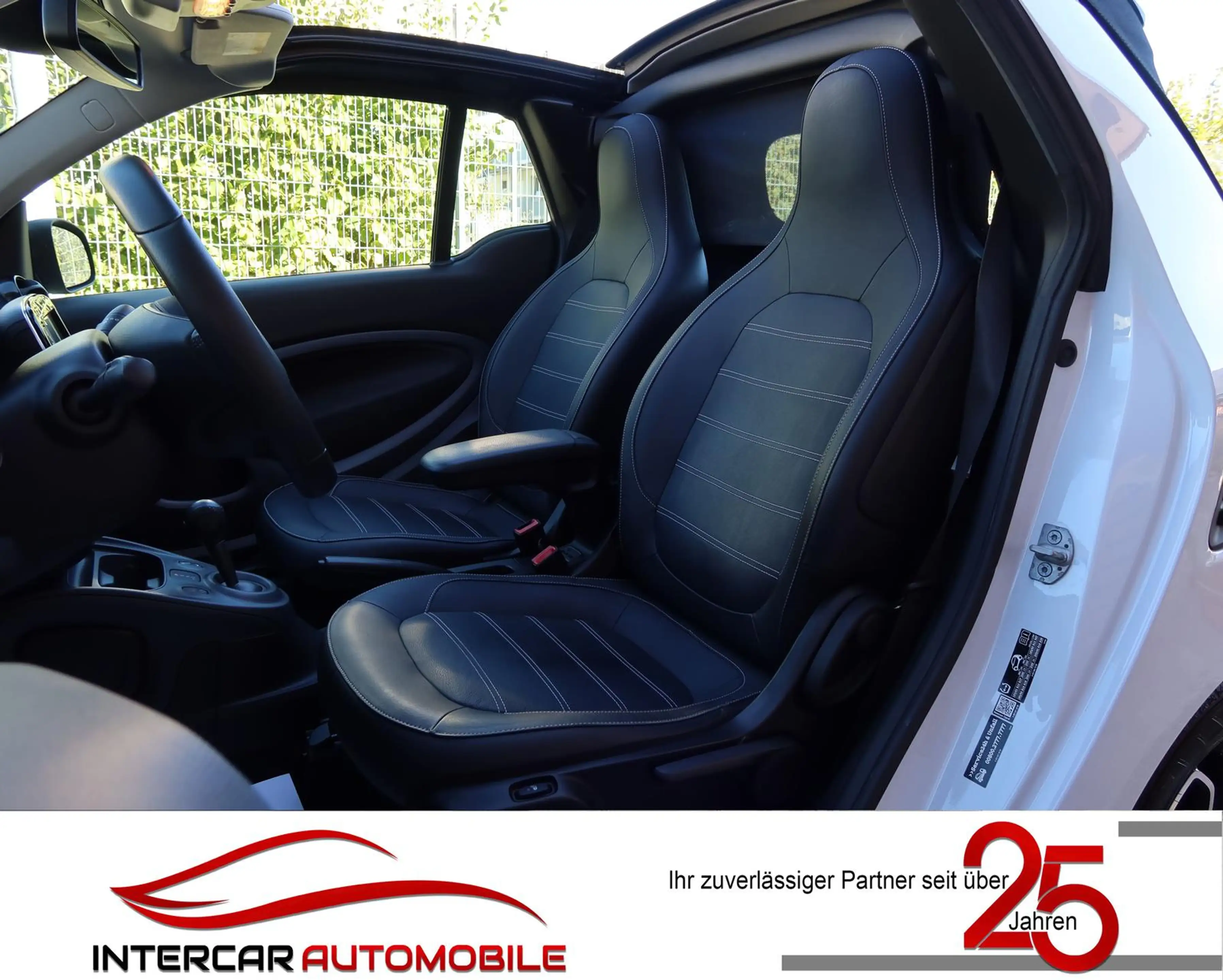 smart forTwo 1.0 Cabrio Autom. |Leder|PDC|Sitzhz.|LED — photo 4