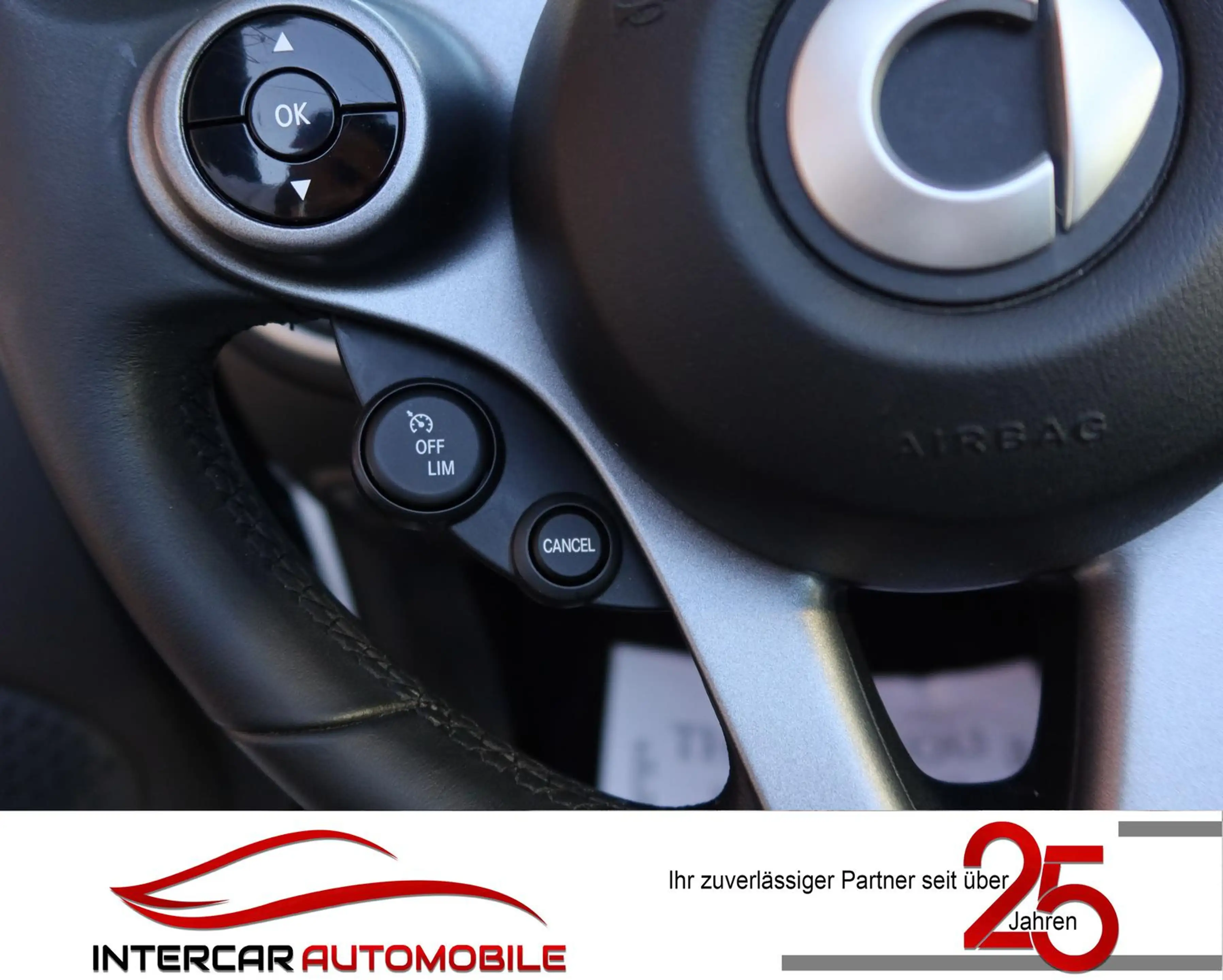 smart forTwo 1.0 Cabrio Autom. |Leder|PDC|Sitzhz.|LED — photo 9