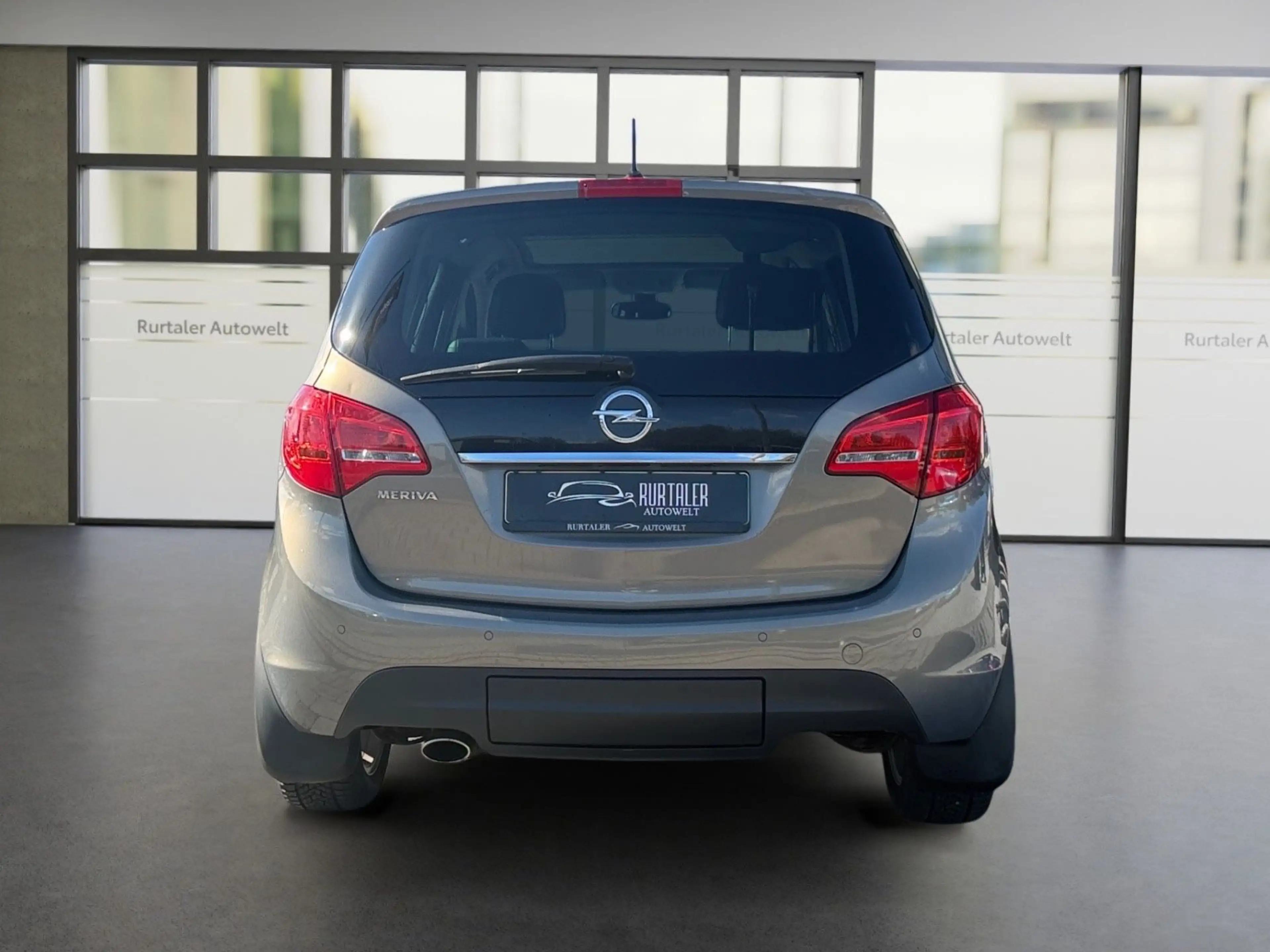 Opel Meriva B Innovation *NAVI*PANO.*SHZ*LKH*PDC*AHK* — photo 4