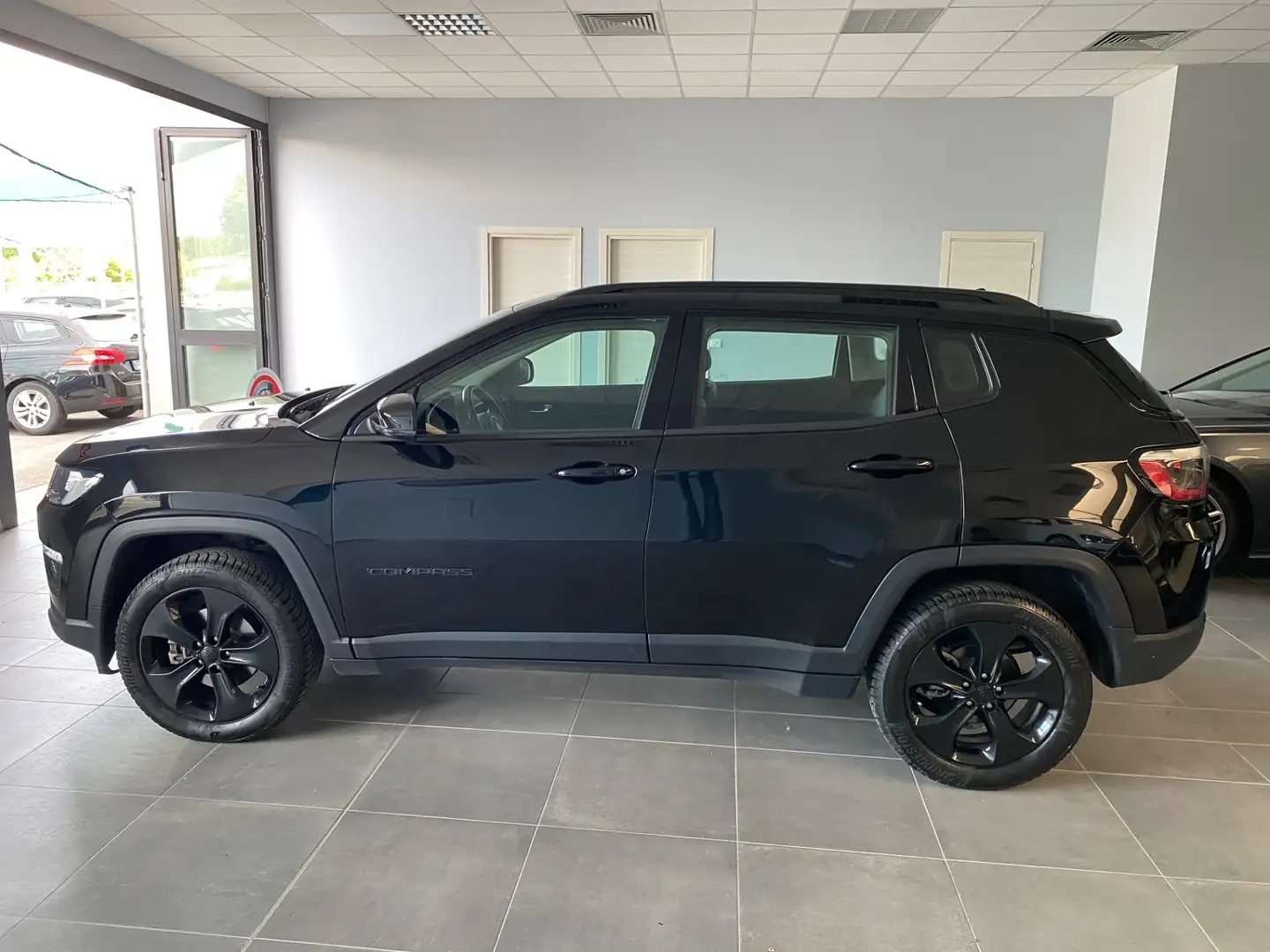 Jeep Compass 2.0 Multijet II aut. 4WD Night Eagle Nero - 2