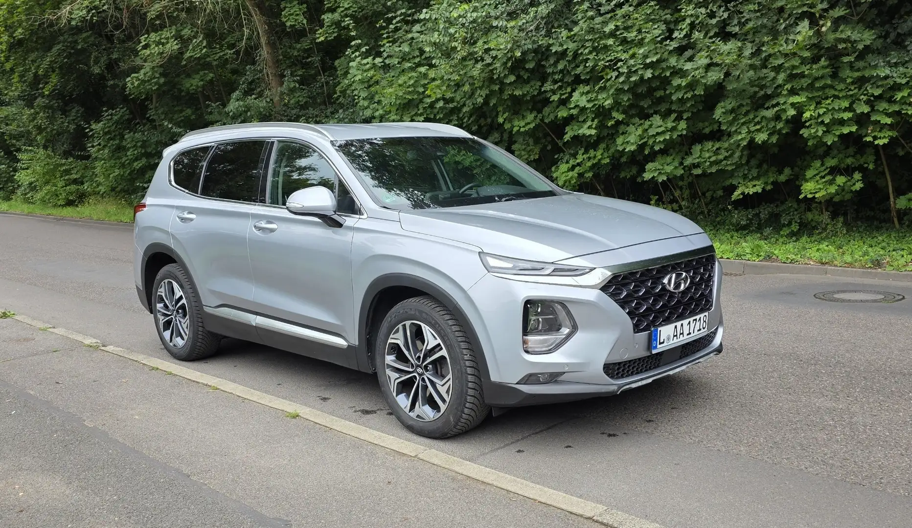 Hyundai SANTA FE 2.2 CRDi 4WD Automatik Style - 1