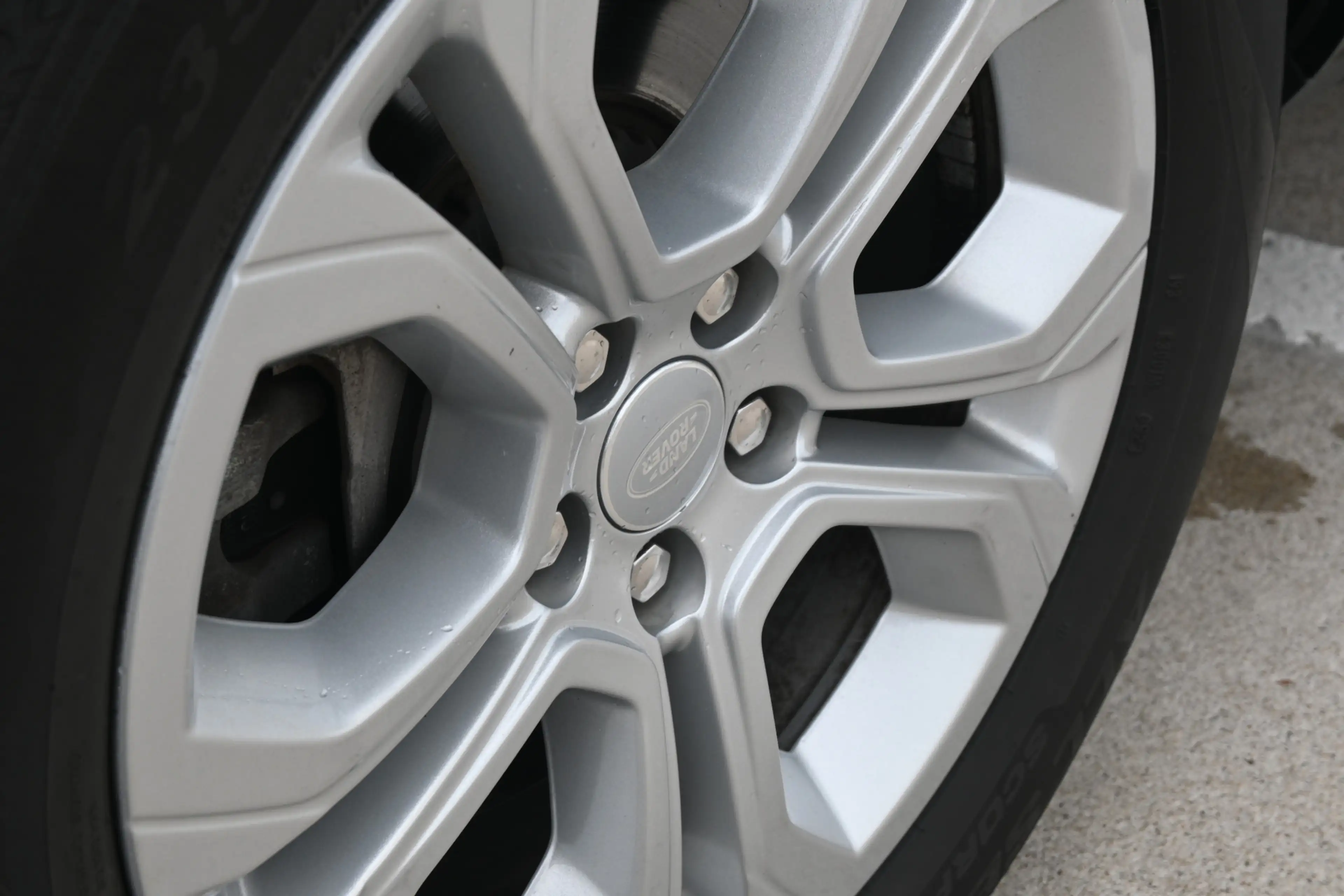 Land Rover Range Rover Evoque 2.0 P200 AWD S — photo 12