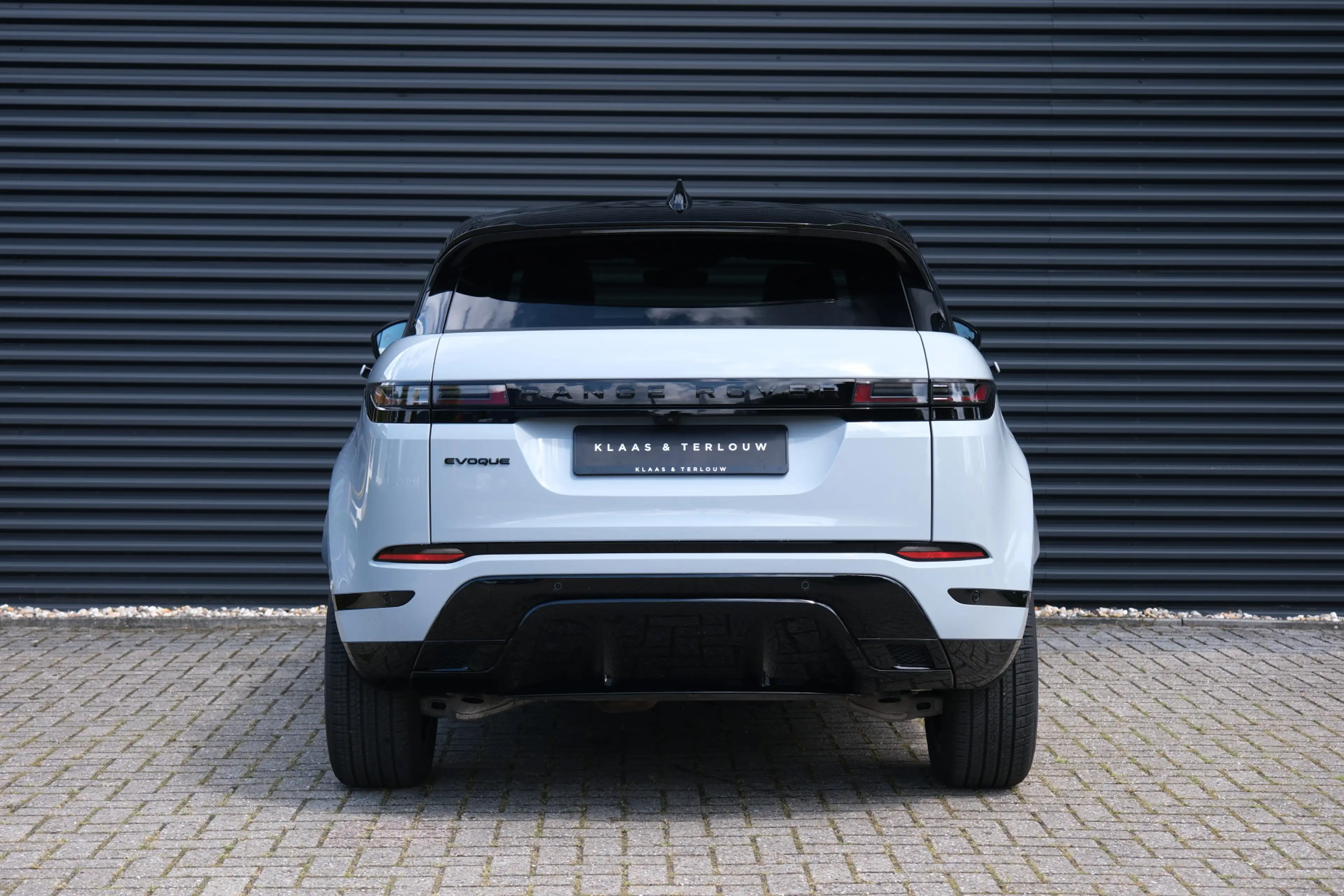 Land Rover Range Rover Evoque 1.5 P270e PHEV AWD Dynamic SE | Black Pack | Schui — photo 9